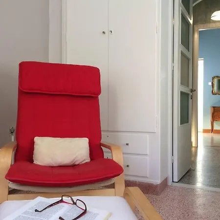 Apartment Colorful 110 M2 House In Chania Center!