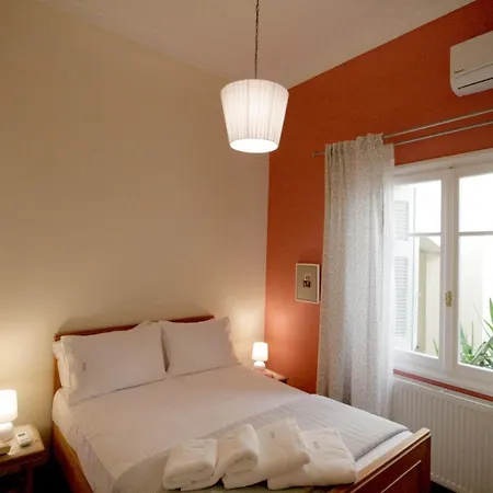 Colorful 110 M2 House In Chania Center! * ハニア